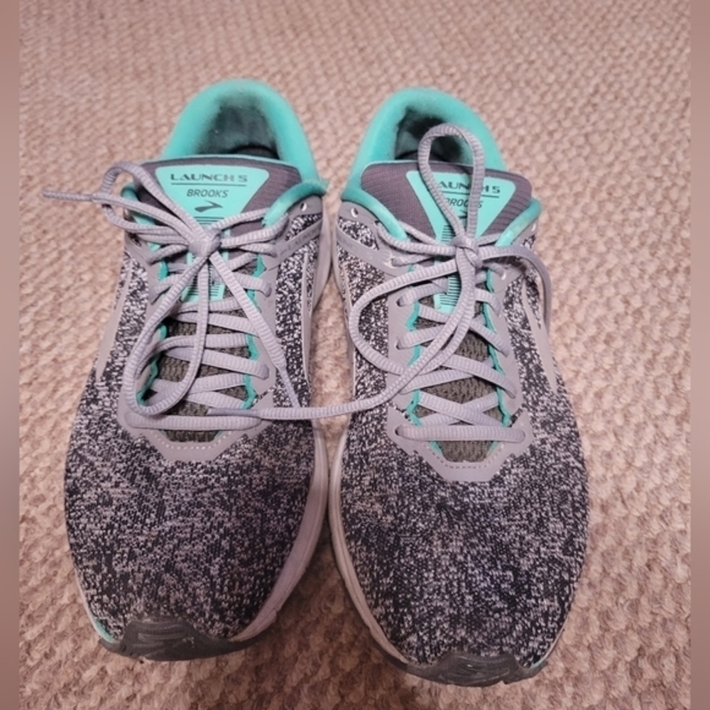 Brooks Launch 5 running shoes ladies size 10.5 gray‎ & turquoise